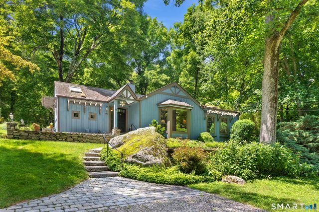 131 Georgetown Road, Weston, CT 06883