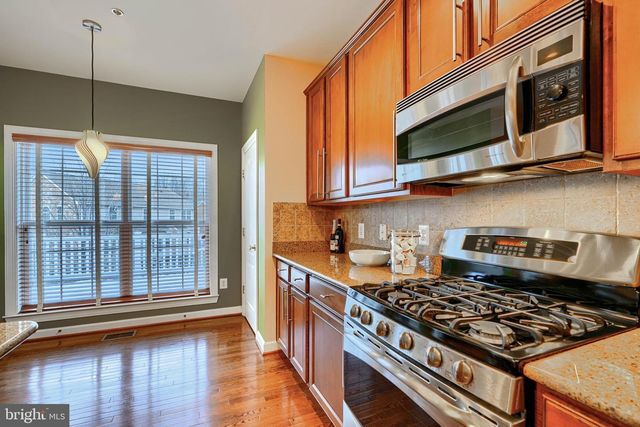 3304 SAINT MARYS VIEW RD, Accokeek, MD 20607