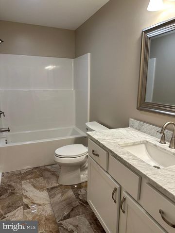 103 TONTO TRL, Winchester, VA 22602