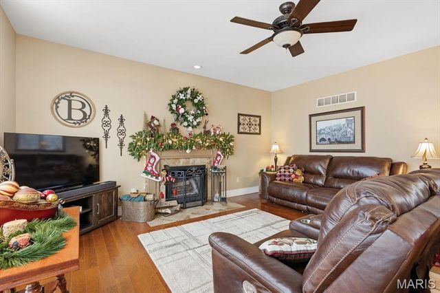 679 Vista Hills Court, Eureka, MO 63025