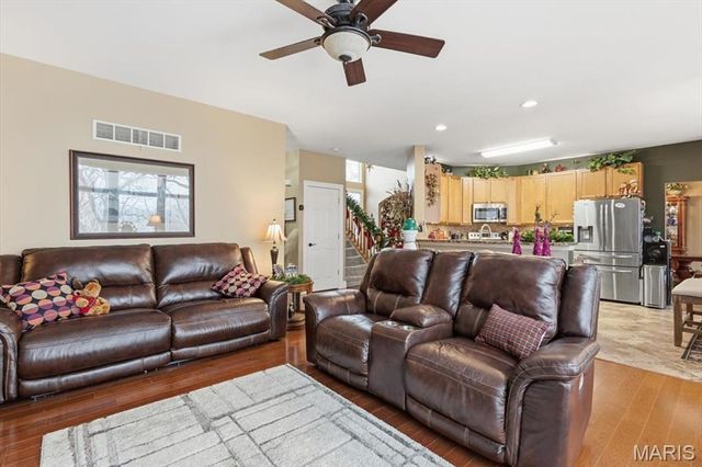 679 Vista Hills Court, Eureka, MO 63025