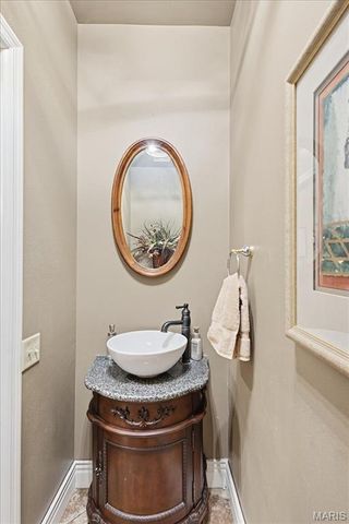 679 Vista Hills Court, Eureka, MO 63025