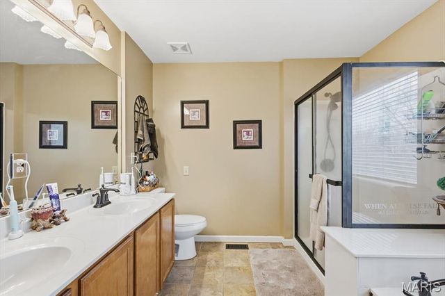 679 Vista Hills Court, Eureka, MO 63025