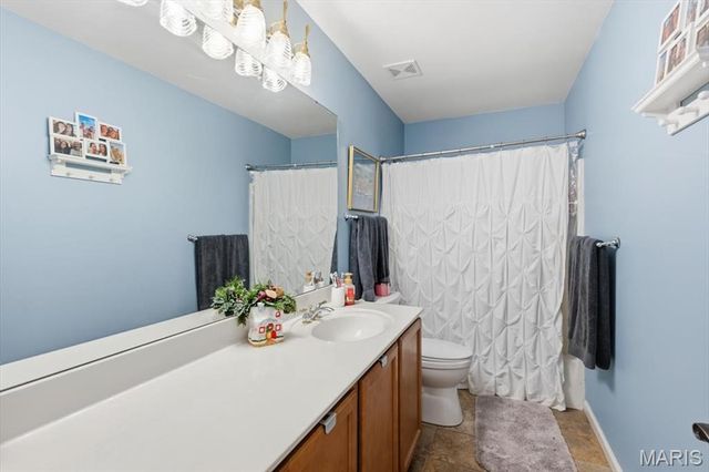 679 Vista Hills Court, Eureka, MO 63025