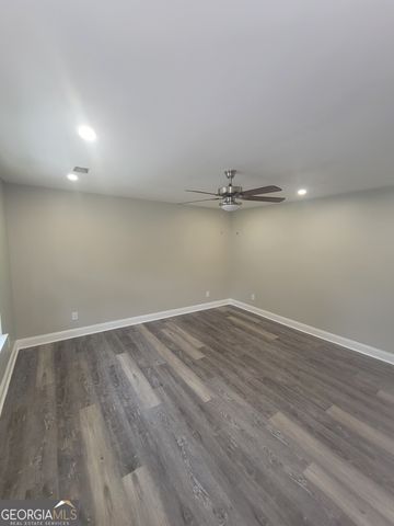 253 Deerfield Drive, Jonesboro, GA 30238