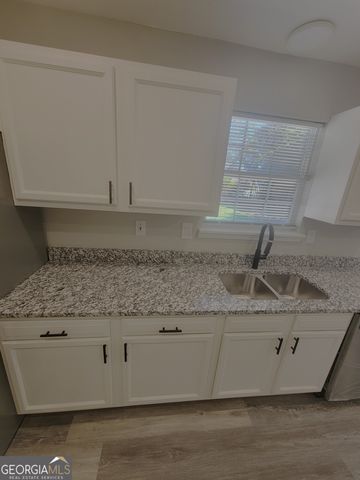 253 Deerfield Drive, Jonesboro, GA 30238