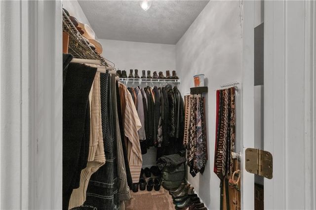 6 Springcrest Trail, Lawrenceville, GA 30046