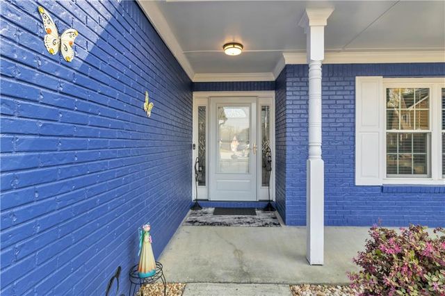 6 Springcrest Trail, Lawrenceville, GA 30046