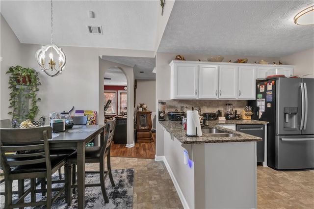 6 Springcrest Trail, Lawrenceville, GA 30046