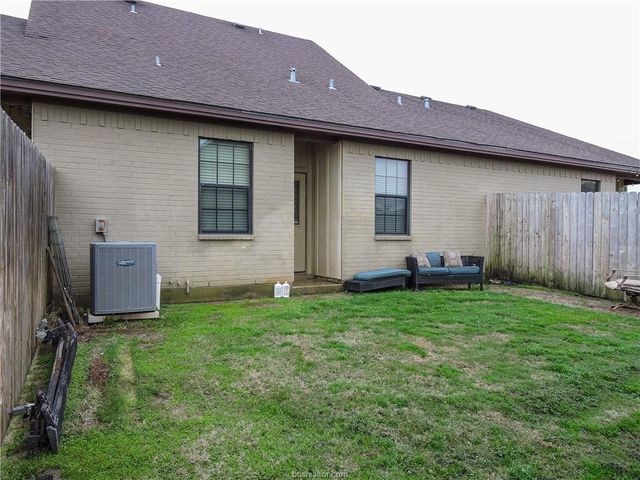 3203 Sergeant Drive, College Station, TX 77845
