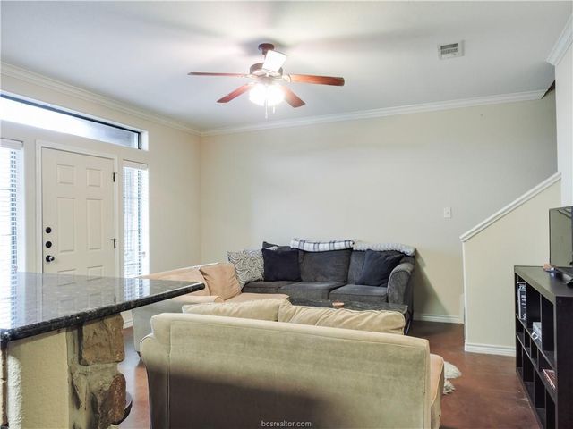 3203 Sergeant Drive, College Station, TX 77845