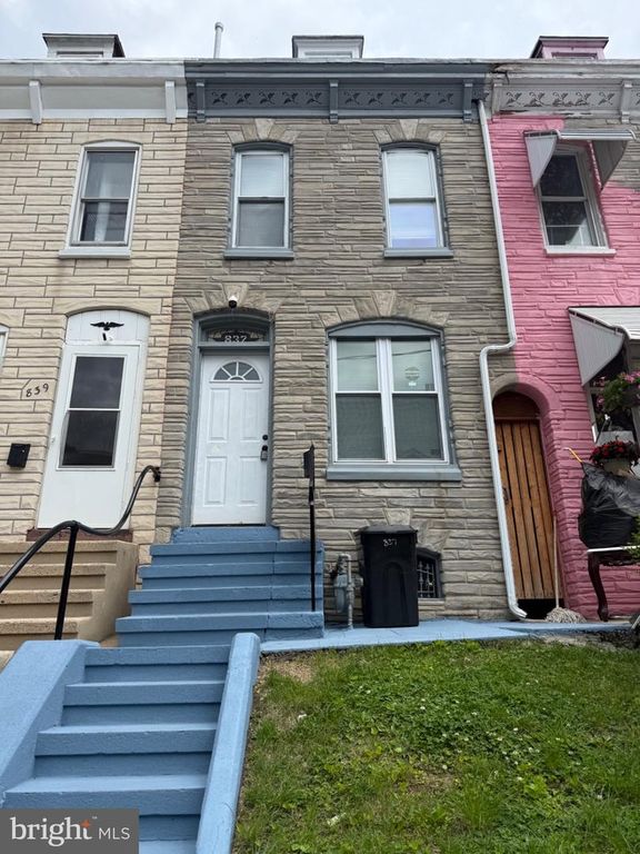 837 LOCUST ST, Reading, PA 19604