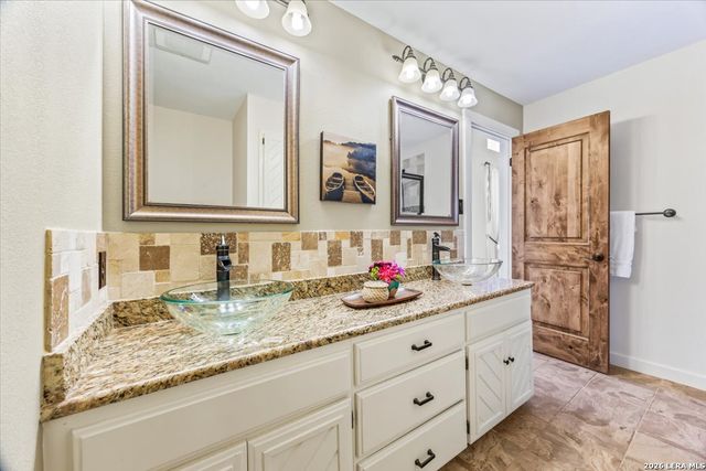 16823 Marlhead, Helotes, TX 78023