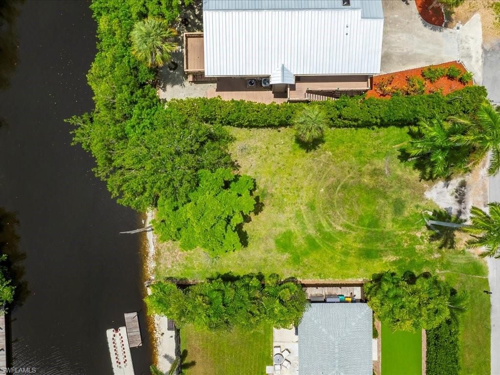 2977 Poplar ST, NAPLES, FL 34112 — photo 2