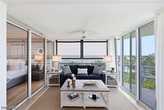 5501 Heron Point DR 602, Naples, FL 34108