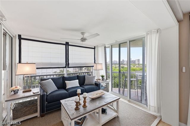 5501 Heron Point DR 602, Naples, FL 34108
