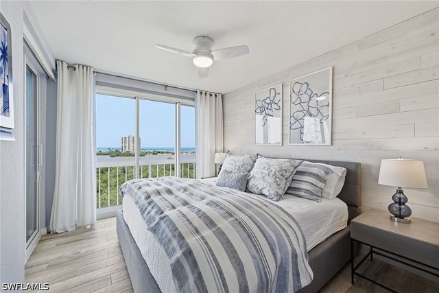 5501 Heron Point DR 602, Naples, FL 34108