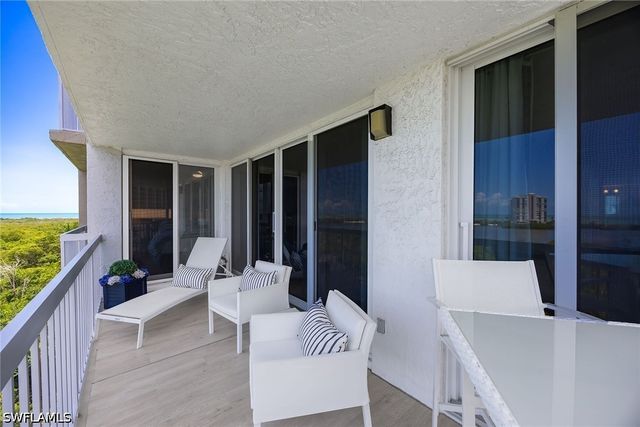 5501 Heron Point DR 602, Naples, FL 34108