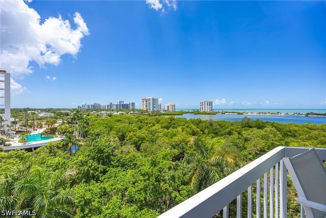 5501 Heron Point DR 602, Naples, FL 34108