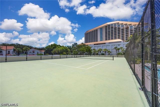 5501 Heron Point DR 602, Naples, FL 34108