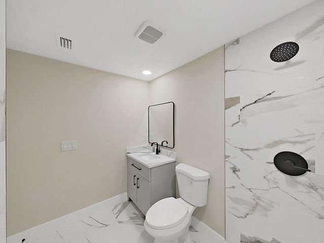 7218 LUNITA COURT, Tampa, FL 33625