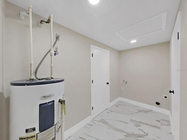 7218 LUNITA COURT, Tampa, FL 33625