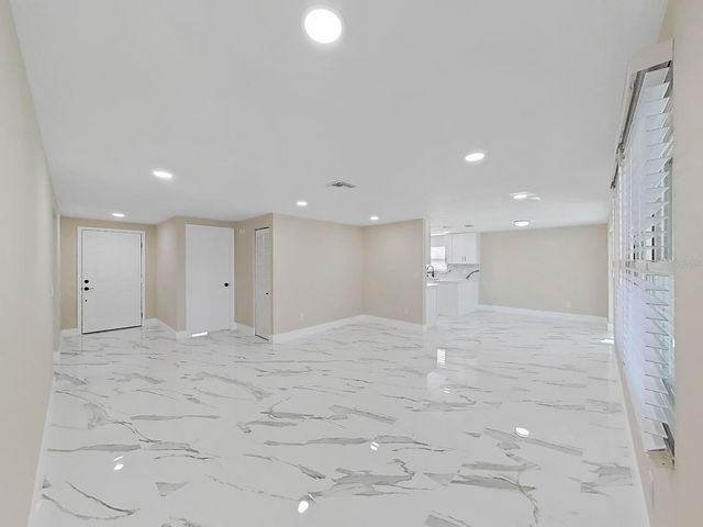 7218 LUNITA COURT, Tampa, FL 33625
