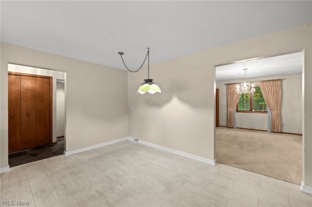 7833 Valley Villas Drive, Parma, OH 44130