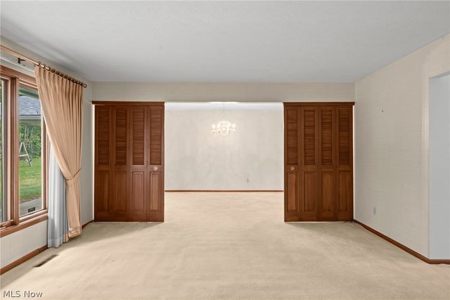 7833 Valley Villas Drive, Parma, OH 44130