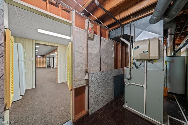 7833 Valley Villas Drive, Parma, OH 44130