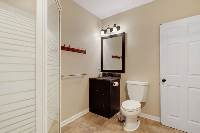 1010 S Summit Street, Barrington, IL 60010