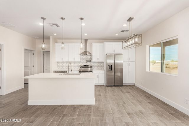 10599 E KRISTEN Lane, San Tan Valley, AZ 85143