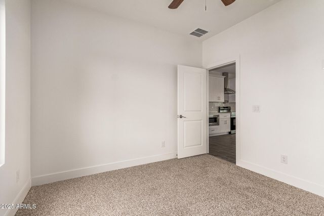 10599 E KRISTEN Lane, San Tan Valley, AZ 85143