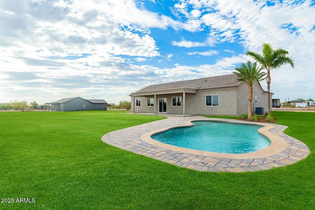 10599 E KRISTEN Lane, San Tan Valley, AZ 85143