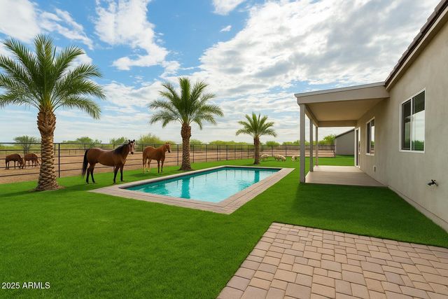 10599 E KRISTEN Lane, San Tan Valley, AZ 85143