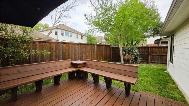 10004 Crater Lake PASS, Austin, TX 78747