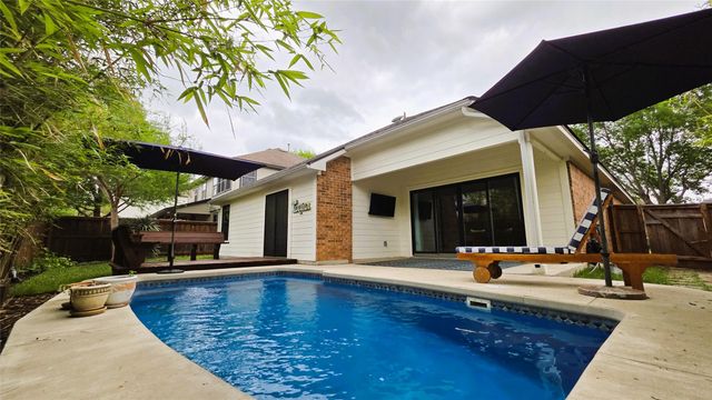 10004 Crater Lake PASS, Austin, TX 78747