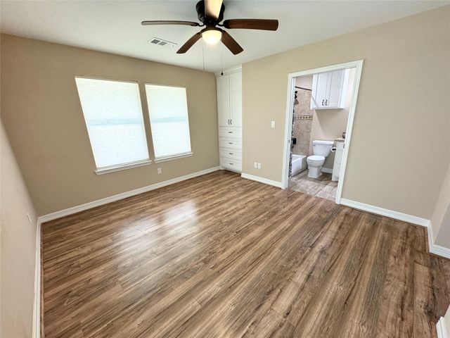 534 Oakdale Drive, Huntsville, TX 77320