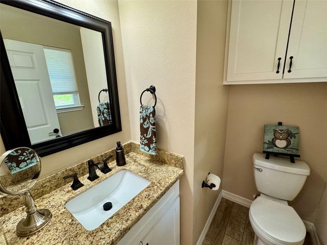 534 Oakdale Drive, Huntsville, TX 77320