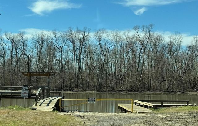 534 Oakdale Drive, Huntsville, TX 77320