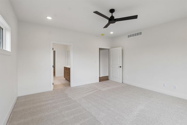 1809 NE Pine Lake Circle, Ankeny, IA 50021