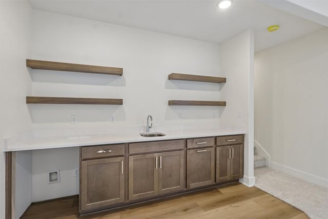 1809 NE Pine Lake Circle, Ankeny, IA 50021