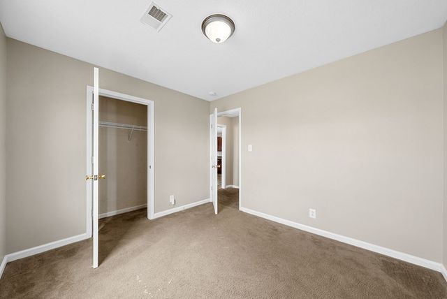 213 Bob White Trail, Oak Grove, KY 42262