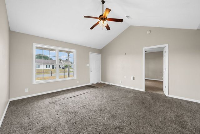 213 Bob White Trail, Oak Grove, KY 42262