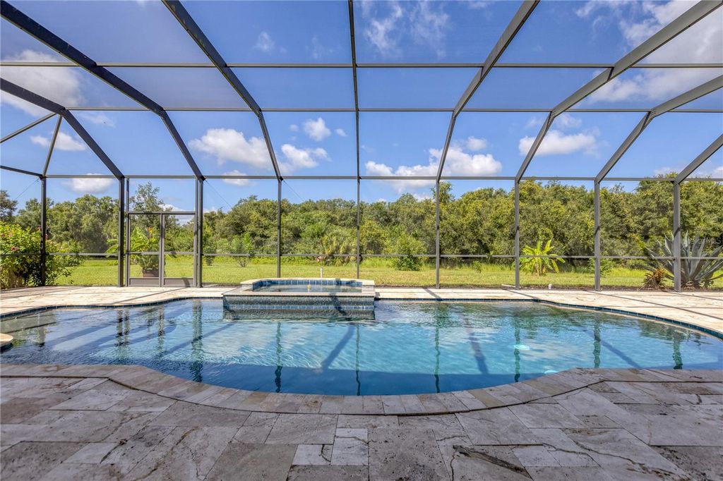 Image 24 of property listing at 614 165TH STREET E, Bradenton, FL 34212