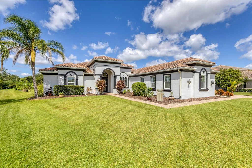 Image 7 of property listing at 614 165TH STREET E, Bradenton, FL 34212