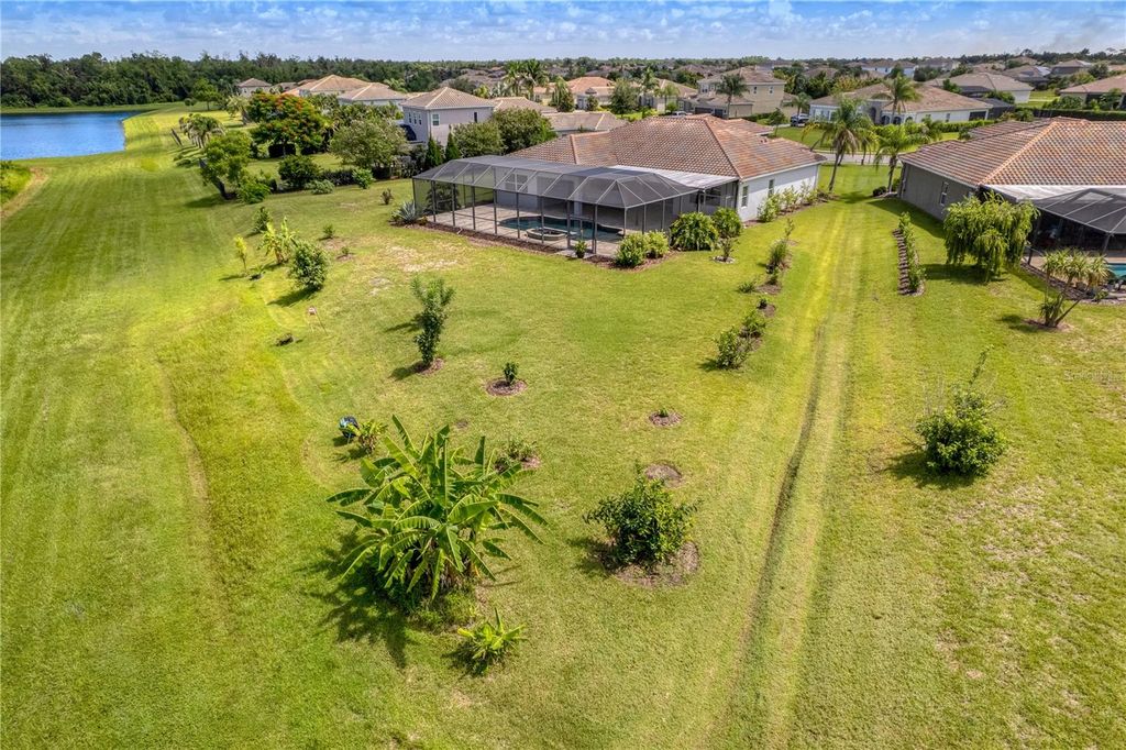 Image 8 of property listing at 614 165TH STREET E, Bradenton, FL 34212