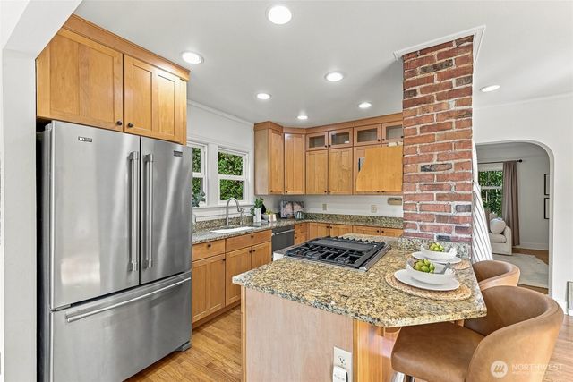 14309 19th Avenue NE, Seattle, WA 98125
