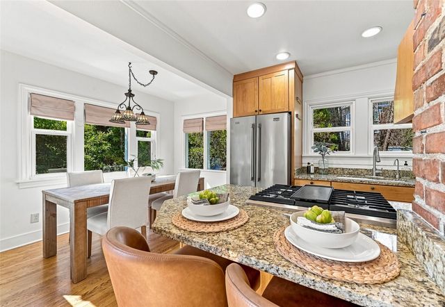 14309 19th Avenue NE, Seattle, WA 98125