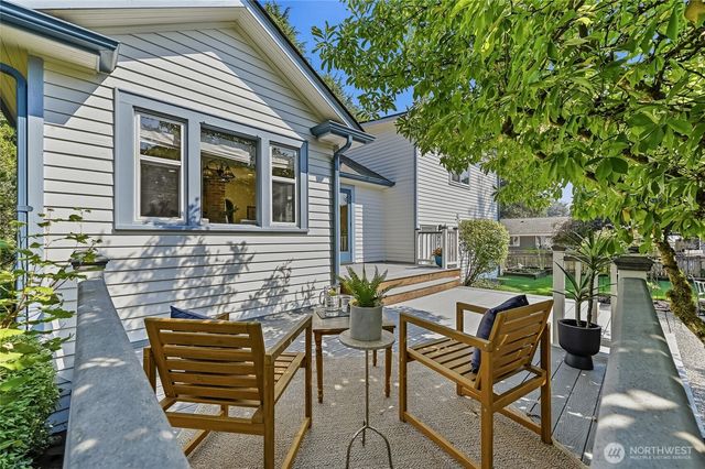 14309 19th Avenue NE, Seattle, WA 98125